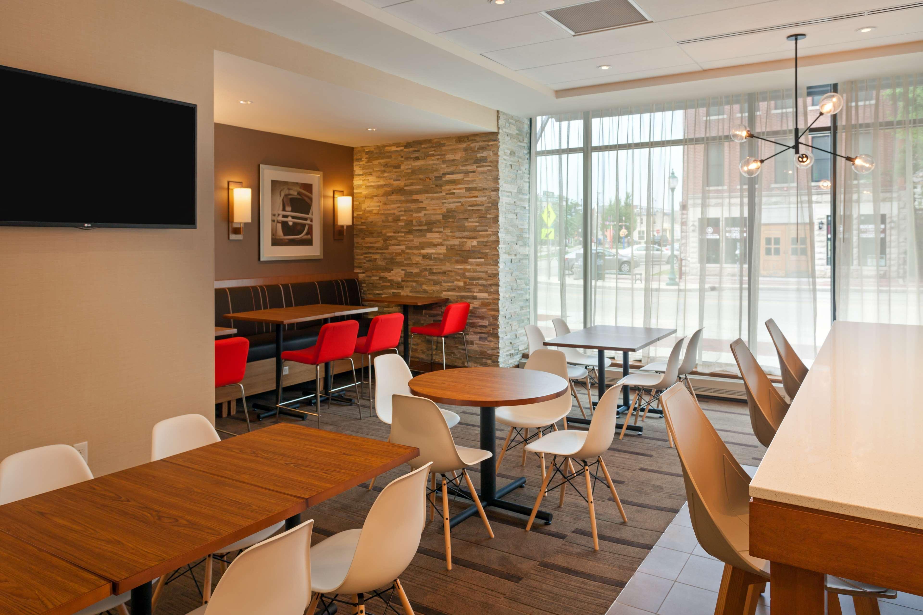 Hyatt Place Bloomington Indiana Eksteriør bilde